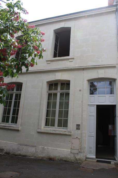 Appartement calme proche de la Loire Saumur Extérieur photo